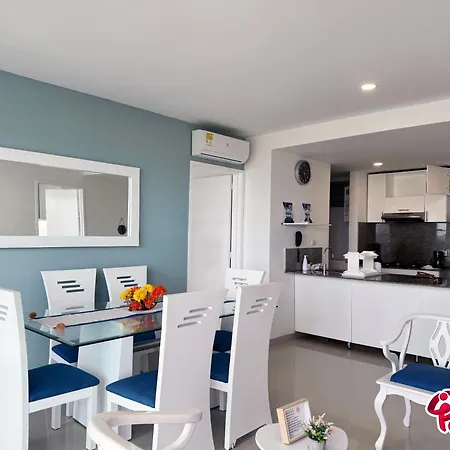Apartahotel Regency Morros By Parceros Group